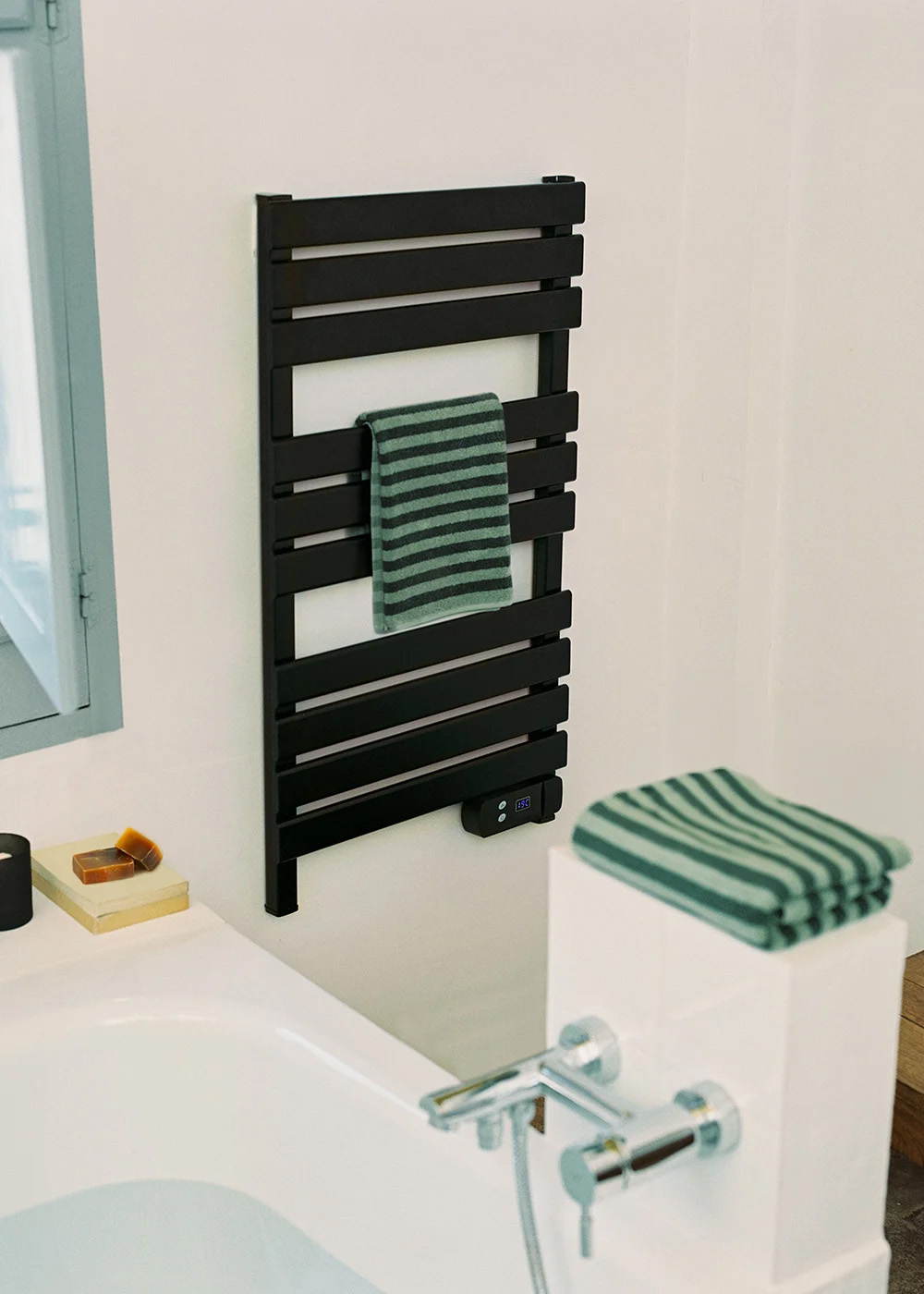 Warm Towel 500W Electric Floor or Wall Mounted Towel Rail