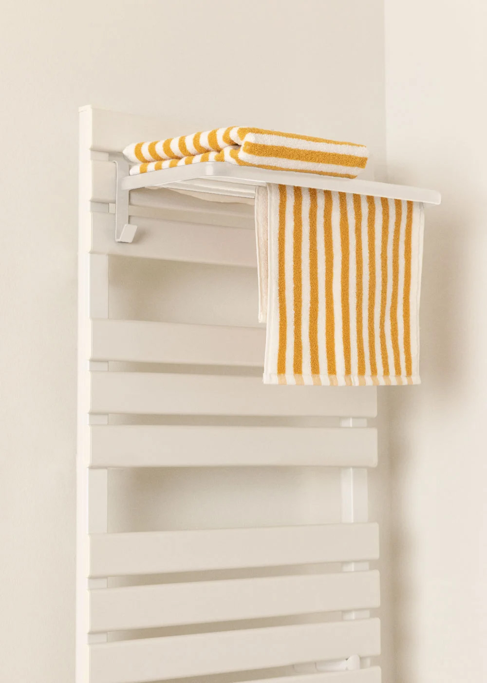 Luxury hotel electric towel radiator with 2000W smart blower and WiFi control.